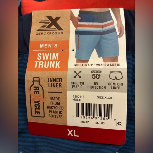 ZeroXposur Men's Multicolor Striped Board Shorts - Picture 5 of 7